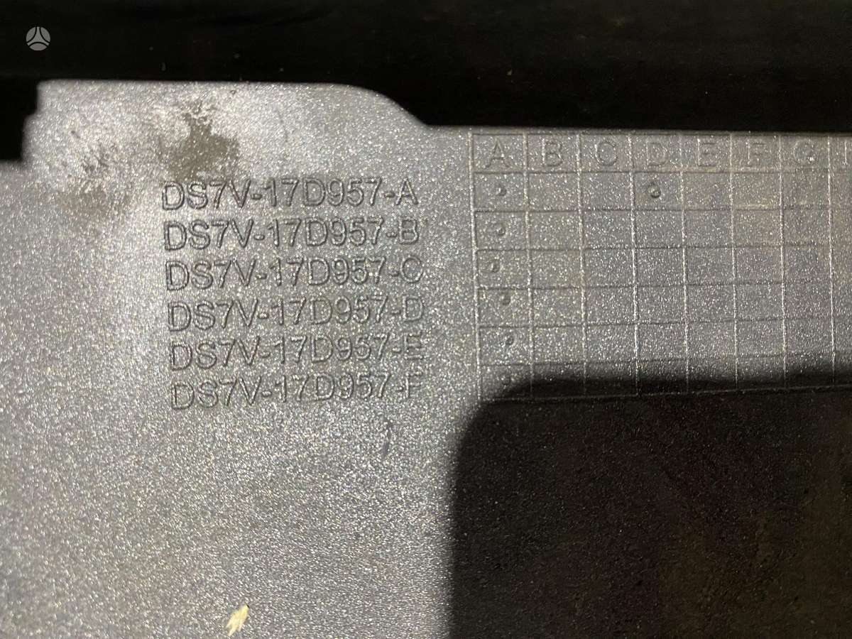 Ford Mondeo Titanium bamperis ir kitos dalys