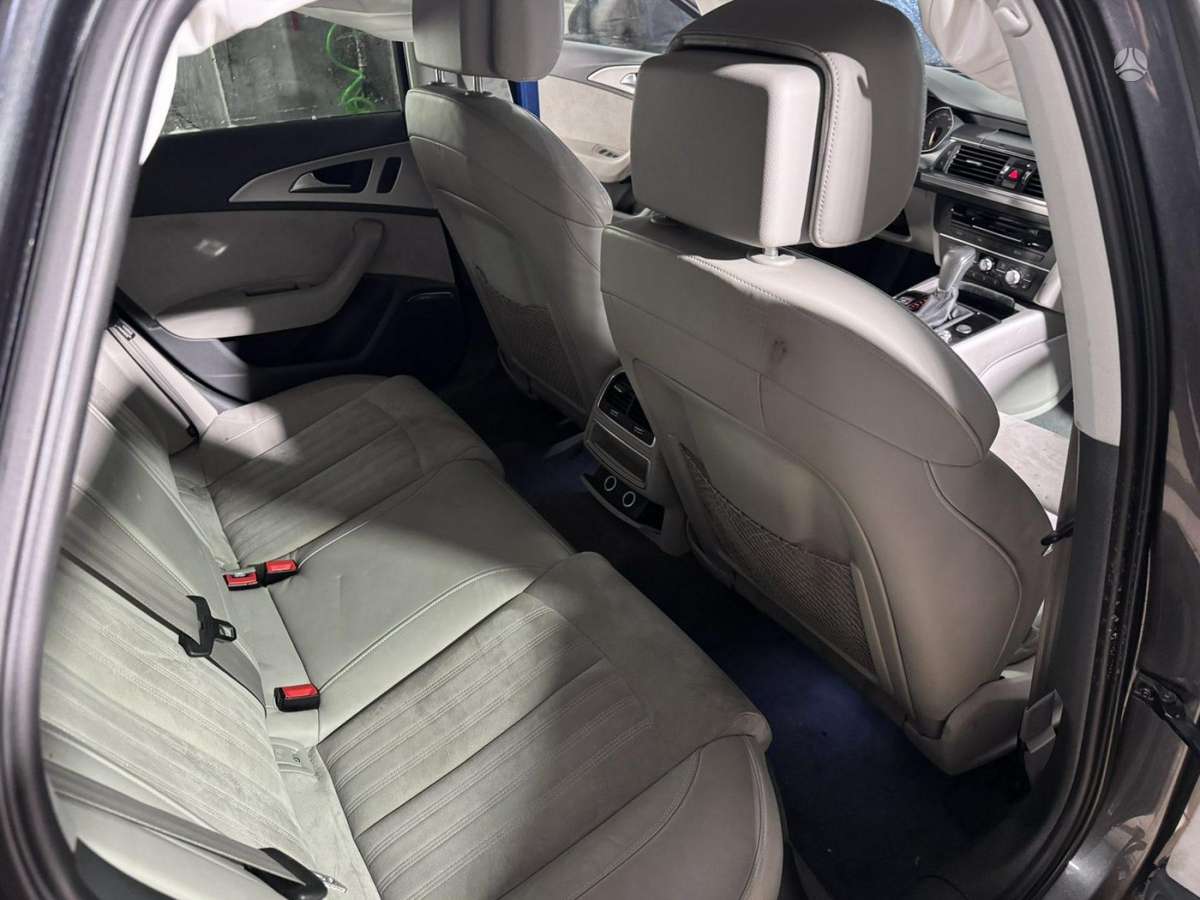 Audi A6 dalimis