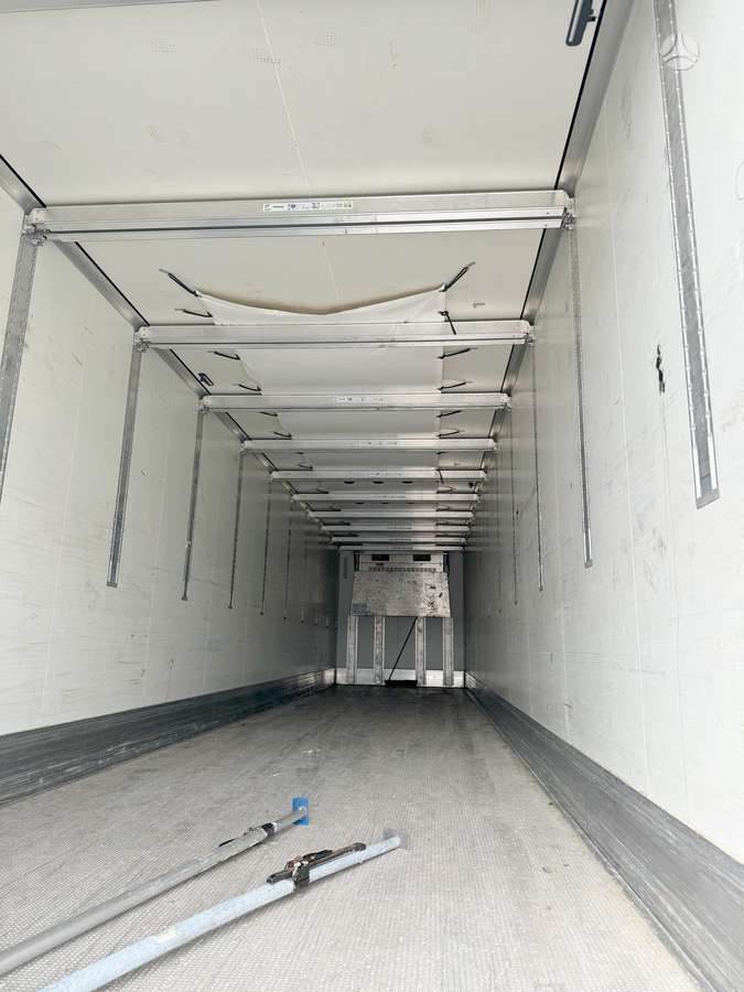 Krone CARRIER VECTOR 1550, refrigerated