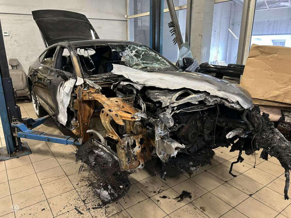 Audi A7 по частям