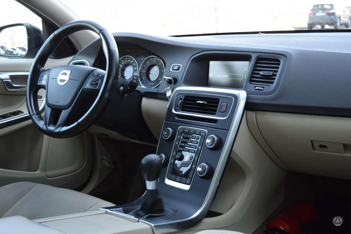 Volvo V60, 1.6 l., Универсал