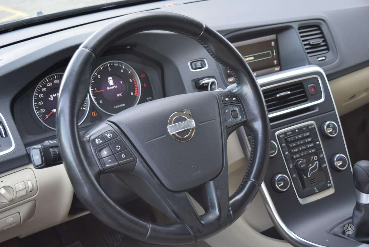 Volvo V60, 1.6 l., Универсал