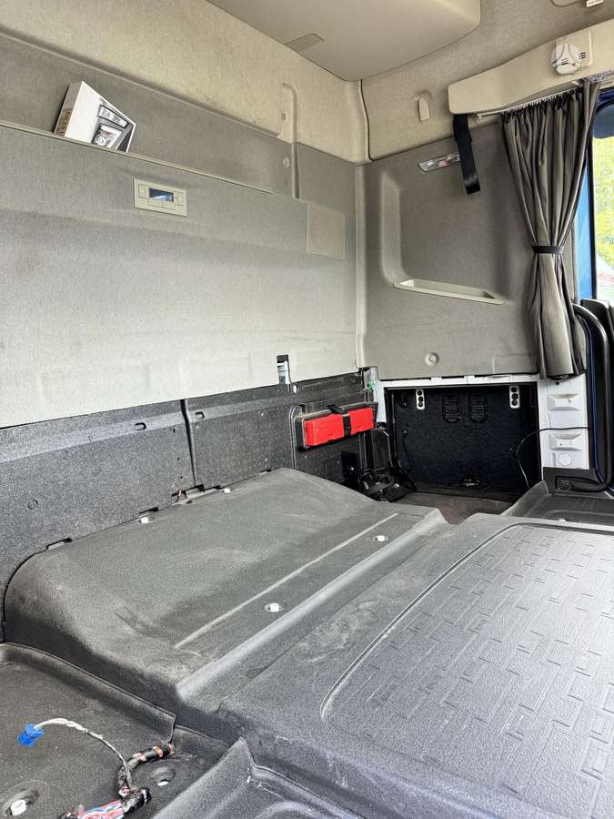 Volvo FH540, sunkvežimiai