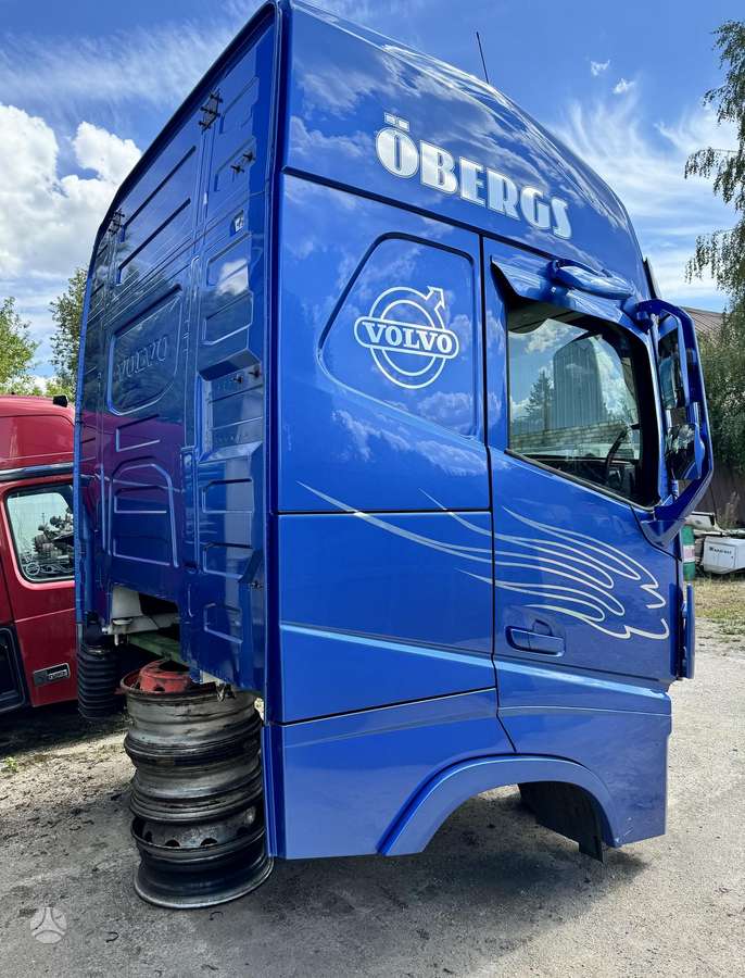Volvo FH540, sunkvežimiai