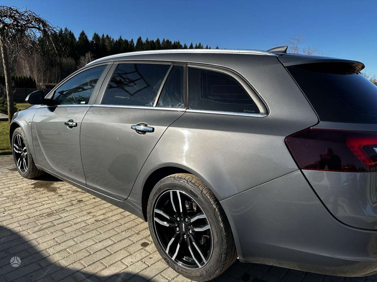 Opel Insignia, 1.6 l., Универсал