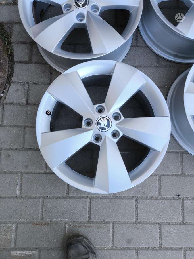 Skoda, легкосплавные , R17