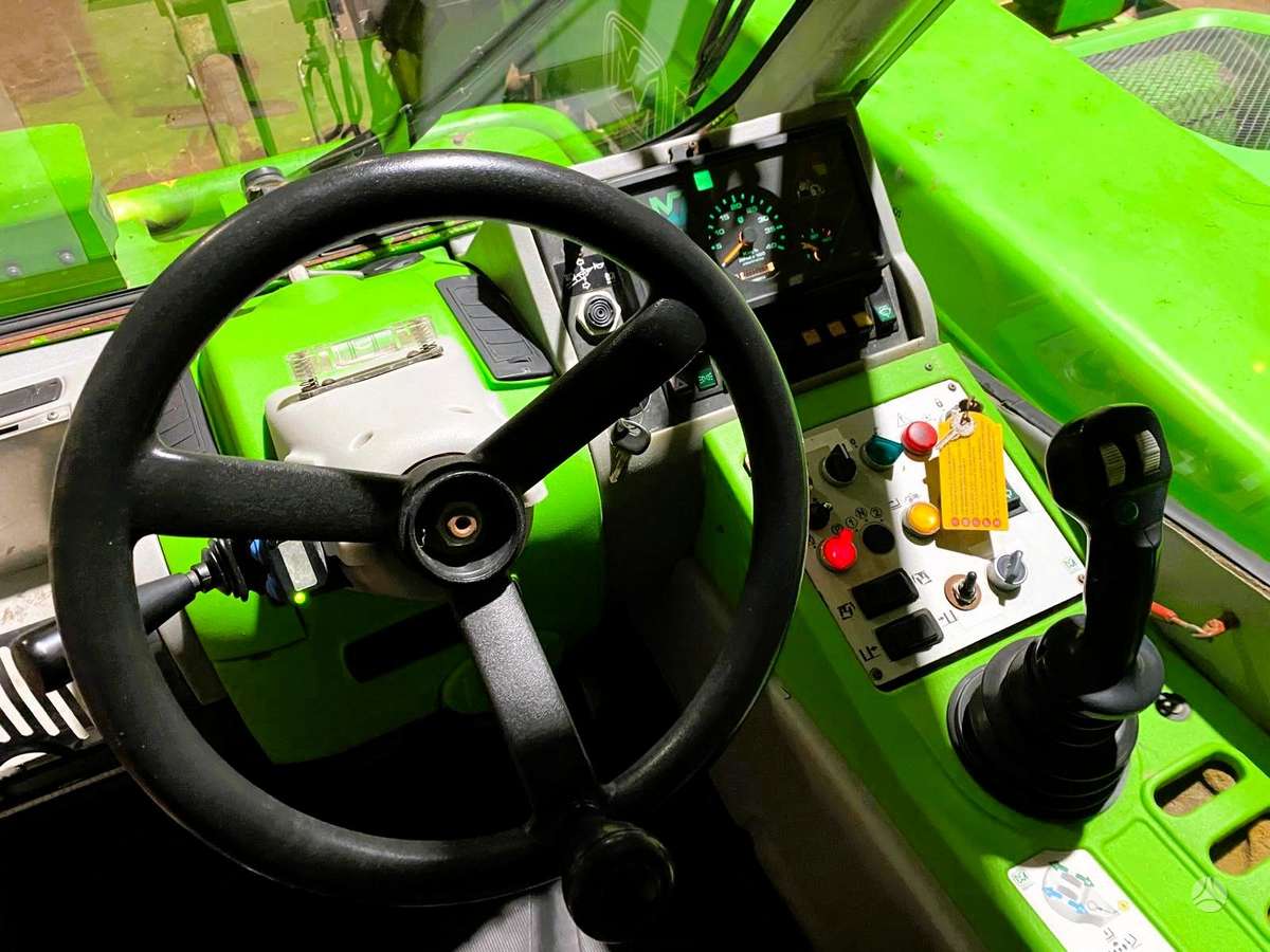 Merlo P38.10, self-propelled loaders