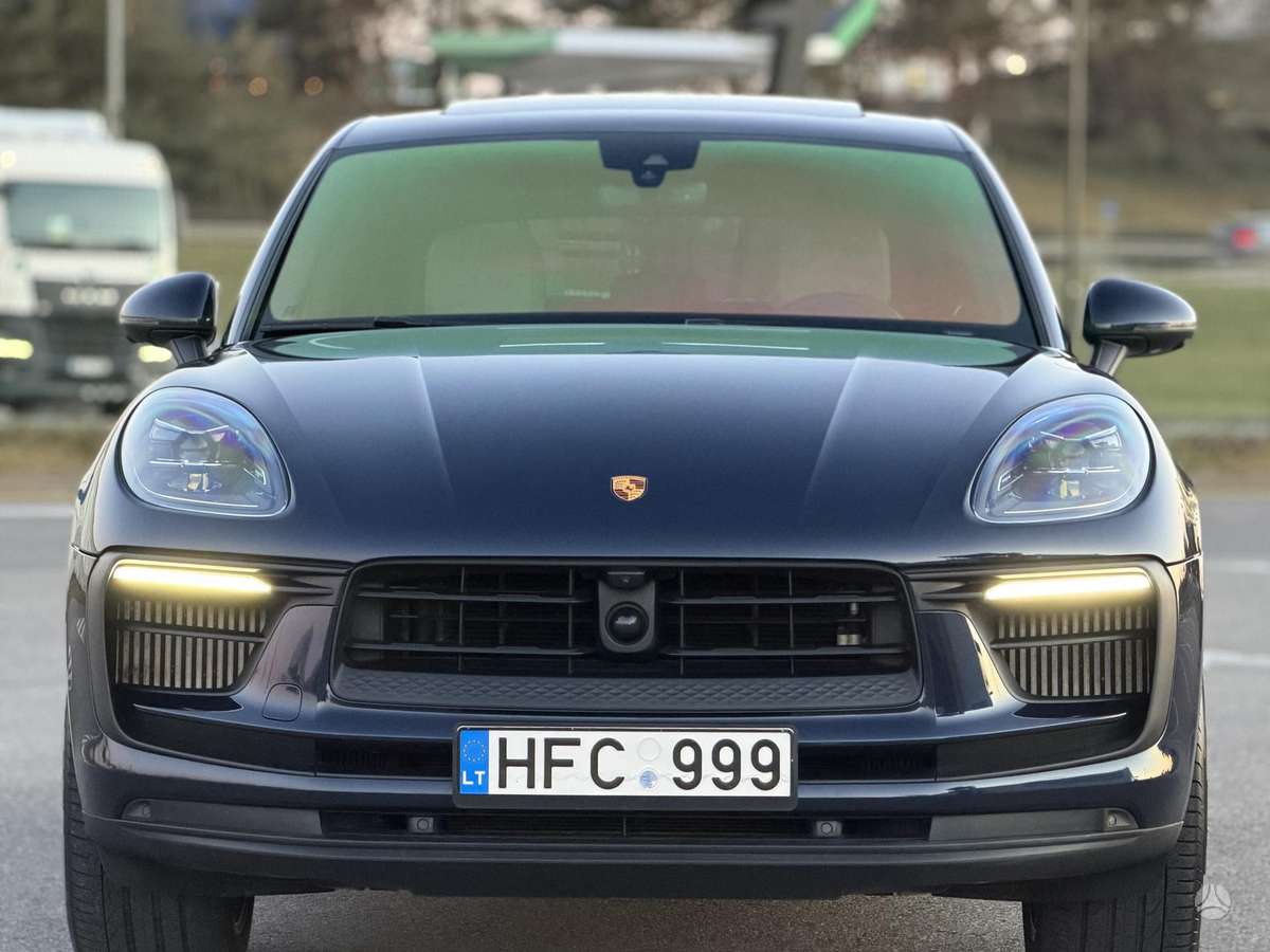 Porsche Macan - 8
