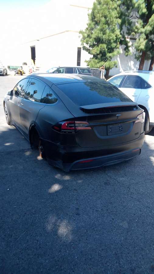 Tesla Model X, 100 kWh, off-road / crossover