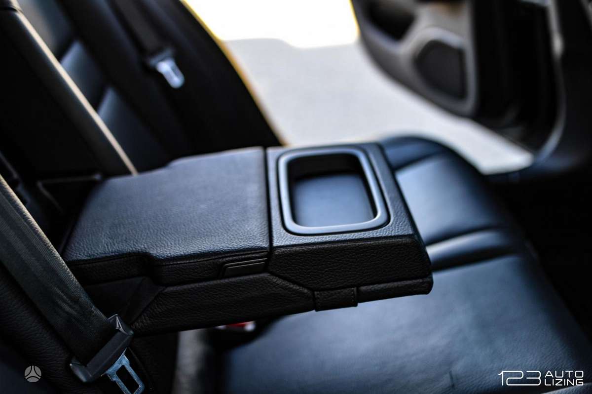 Volvo V60 - 10