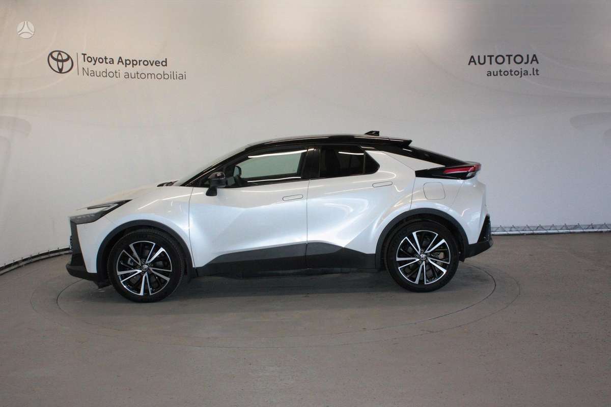 Toyota C-HR - 3