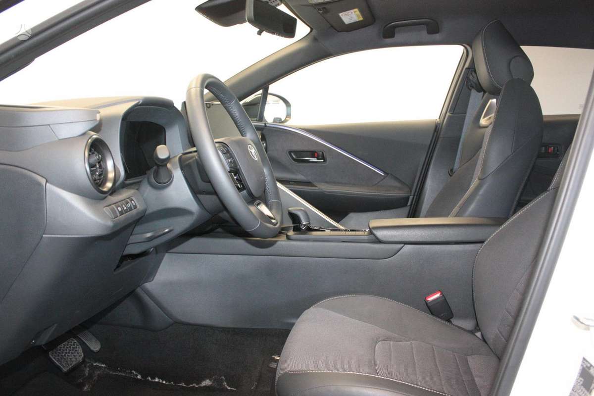 Toyota C-HR - 11