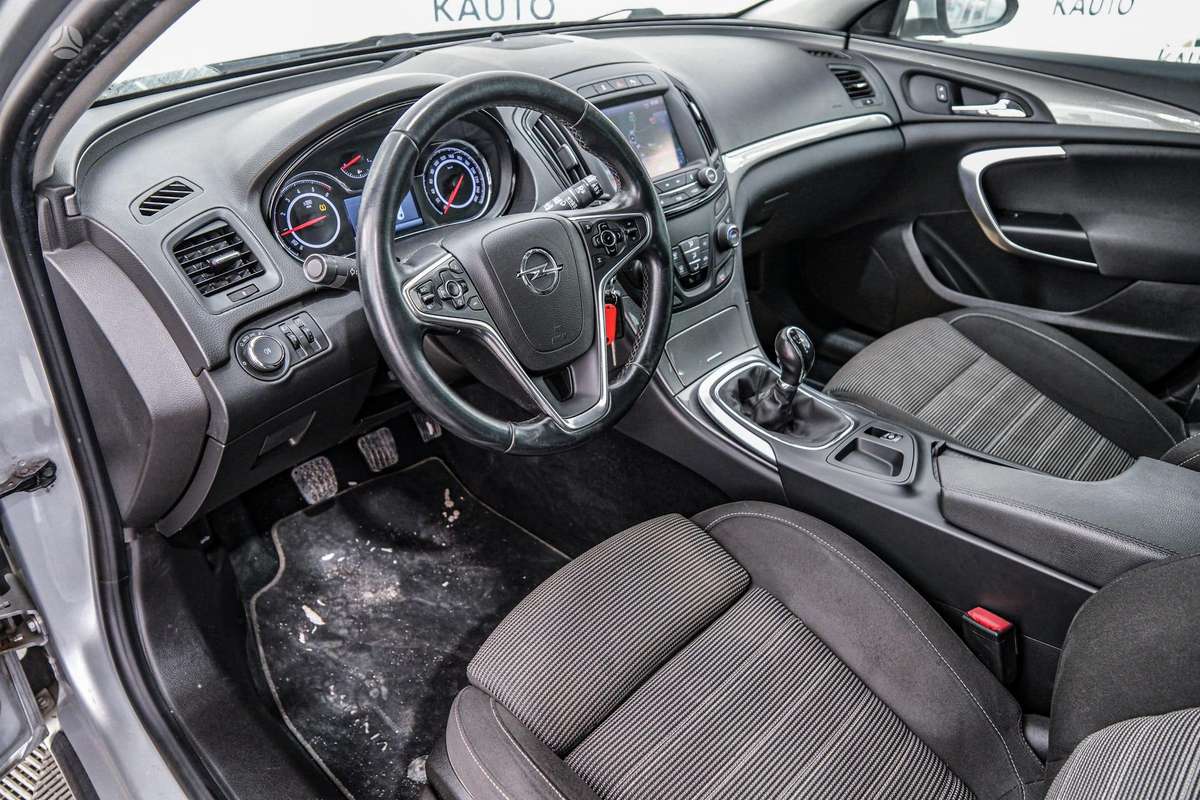 Opel Insignia, 2.0 l., Универсал