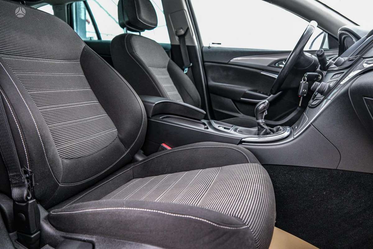 Opel Insignia, 2.0 l., Универсал