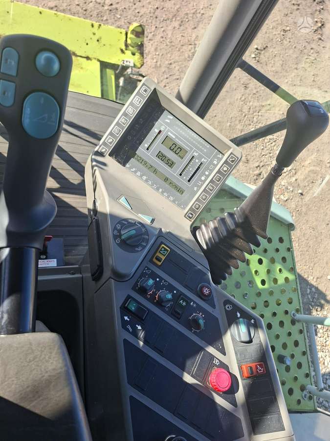 Claas LEXION 410, комбайны