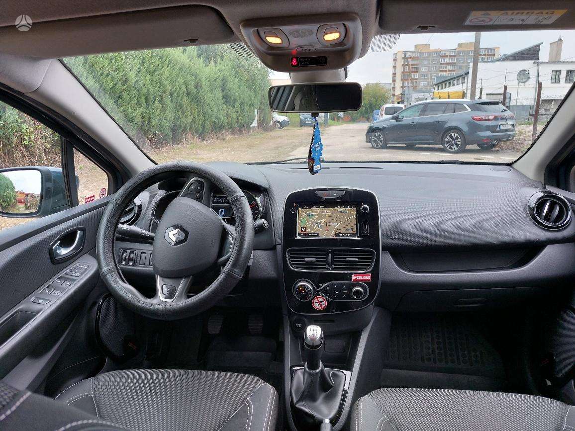 Renault Clio, universalas
