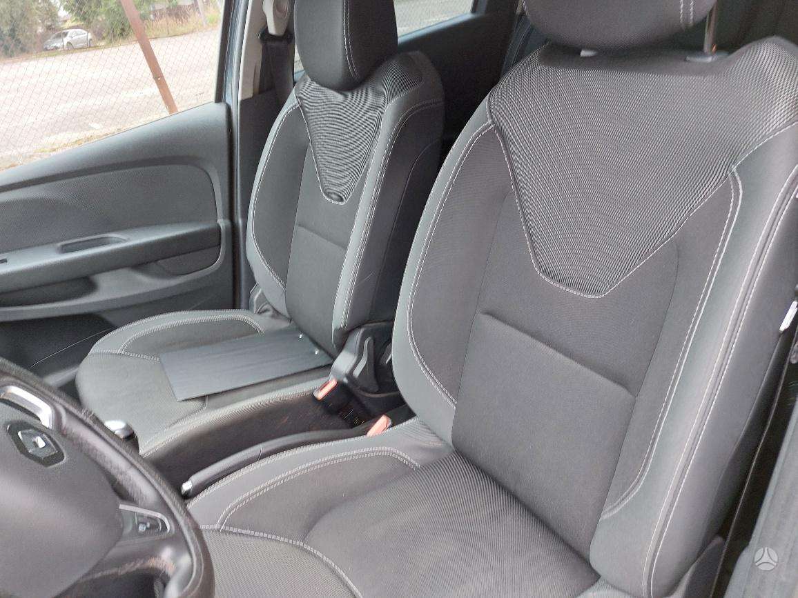 Renault Clio, Универсал