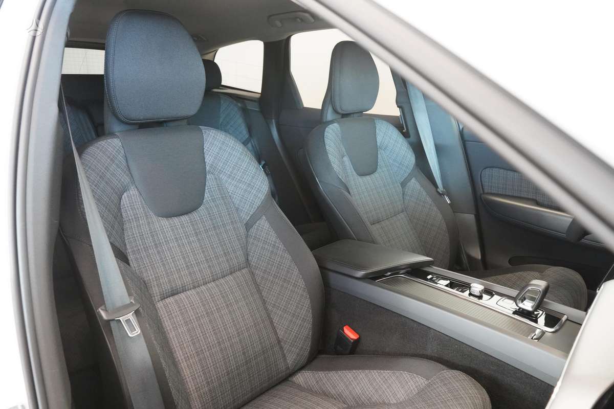 Volvo XC60 - 11