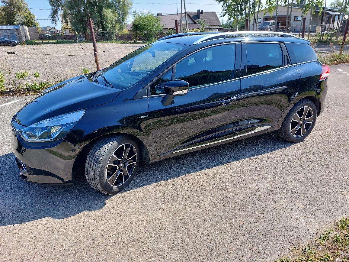 Renault Clio, universalas