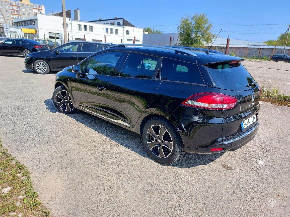Renault Clio, Универсал