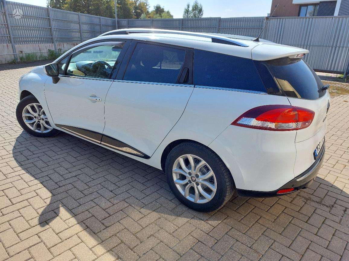 Renault Clio, universalas
