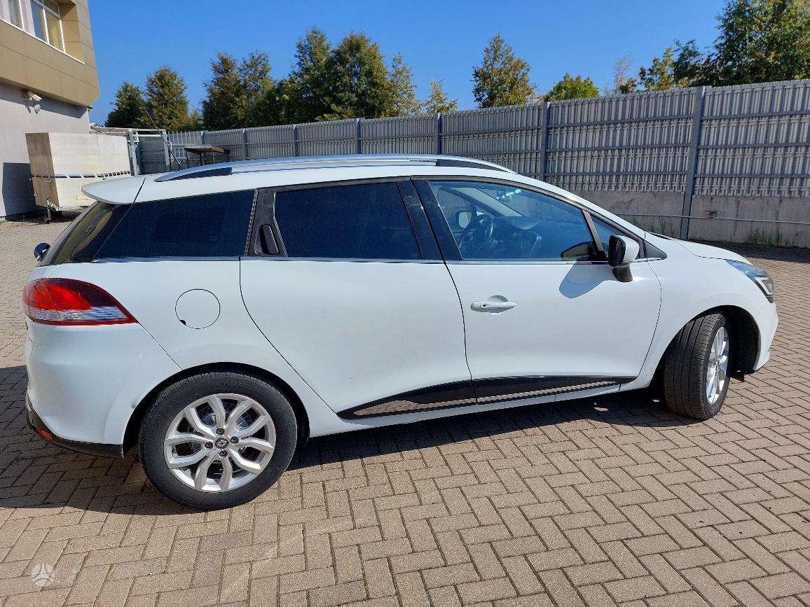 Renault Clio, universalas