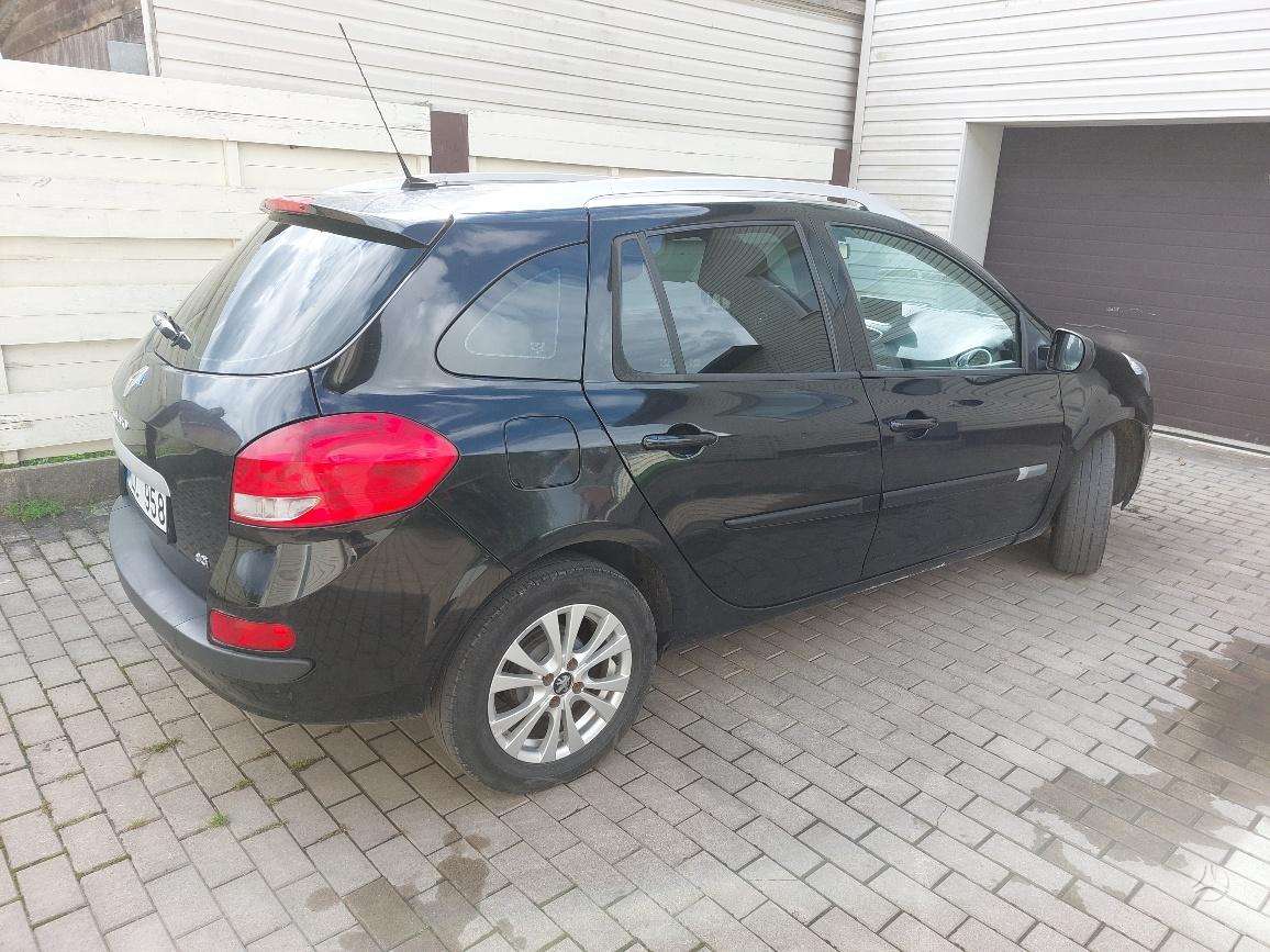 Renault Clio, Универсал