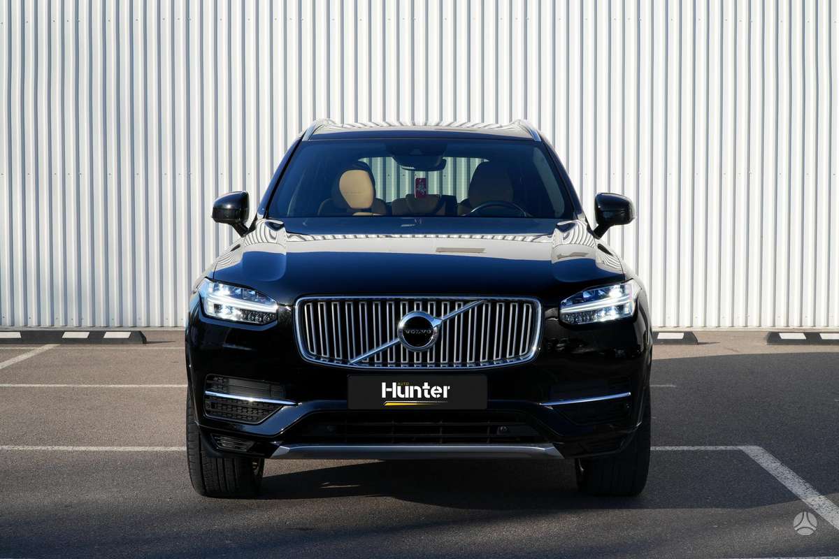 Volvo XC90 - 2