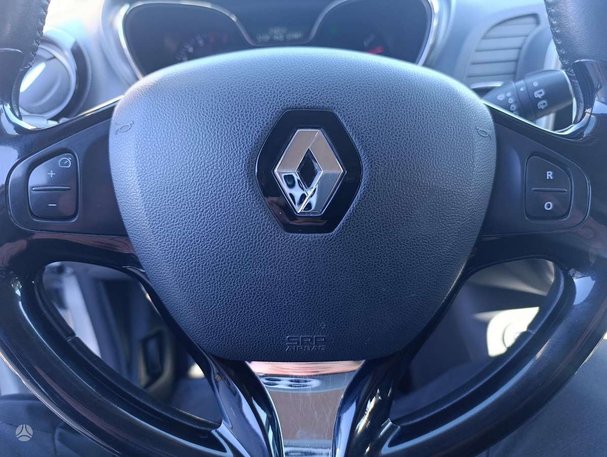 Renault Captur, 0.9 l., Внедорожник / Кроссовер