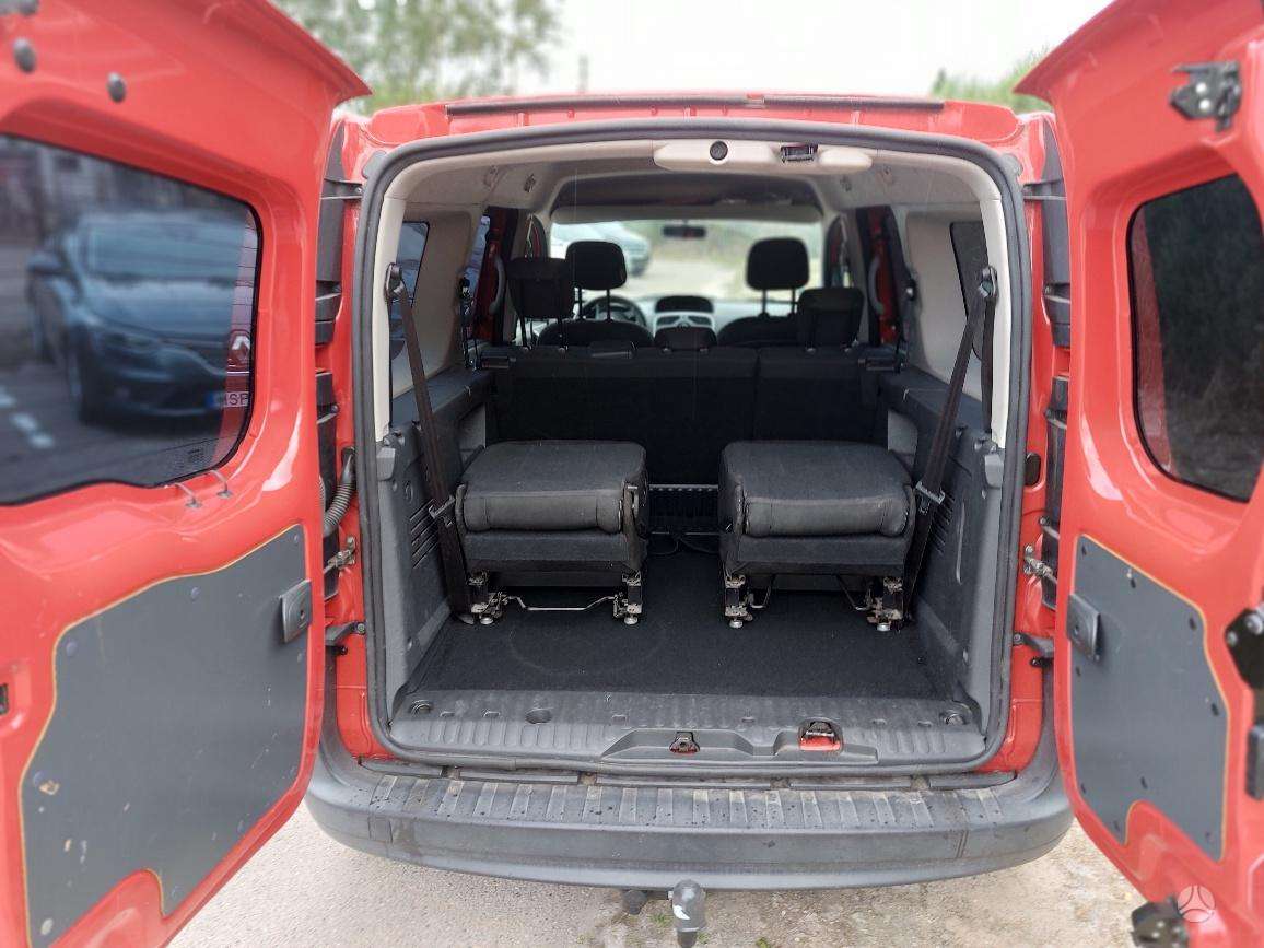 Renault Kangoo, Пассажирский микроавтобус