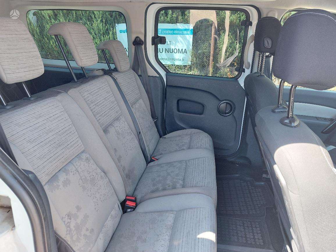 Renault Kangoo, Пассажирский микроавтобус