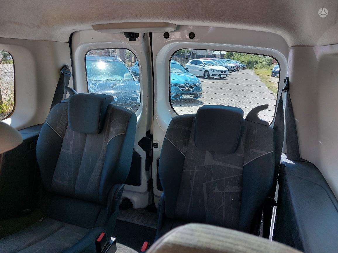 Renault Kangoo, Пассажирский микроавтобус