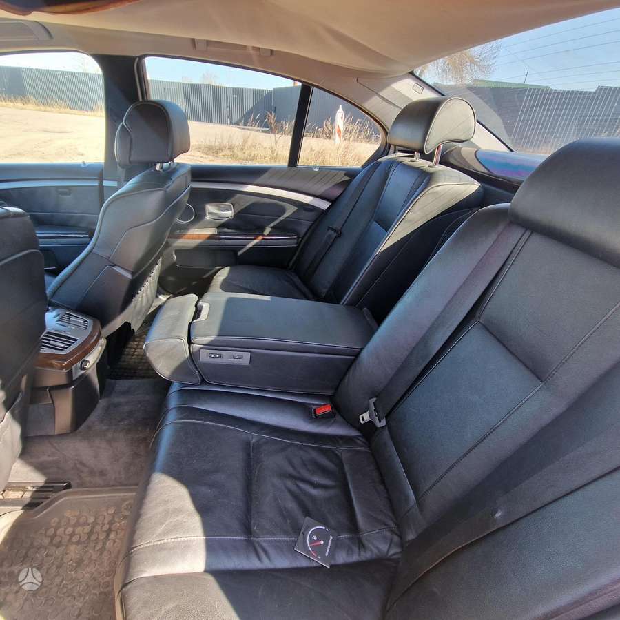BMW 730, 3.0 l., Седан