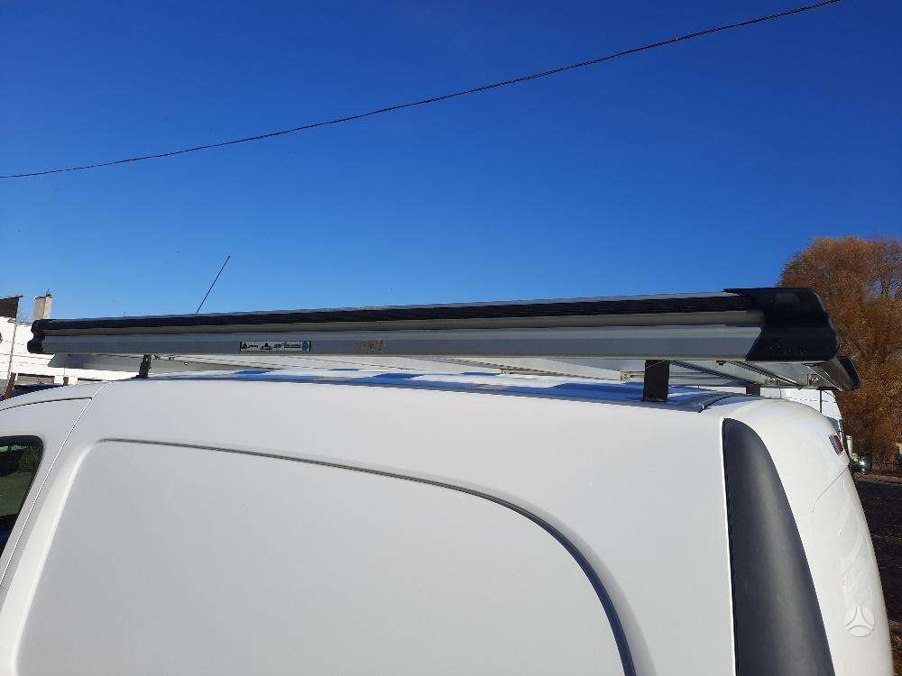 Renault Kangoo, krovininis mikroautobusas
