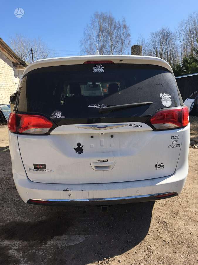 Chrysler Pacifica