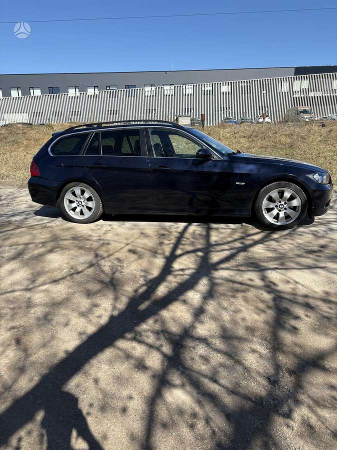 BMW 325, 3.0 l., wagon