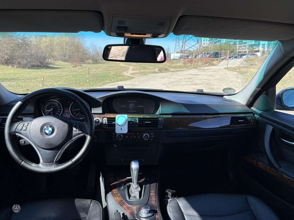 BMW 325, 3.0 l., wagon