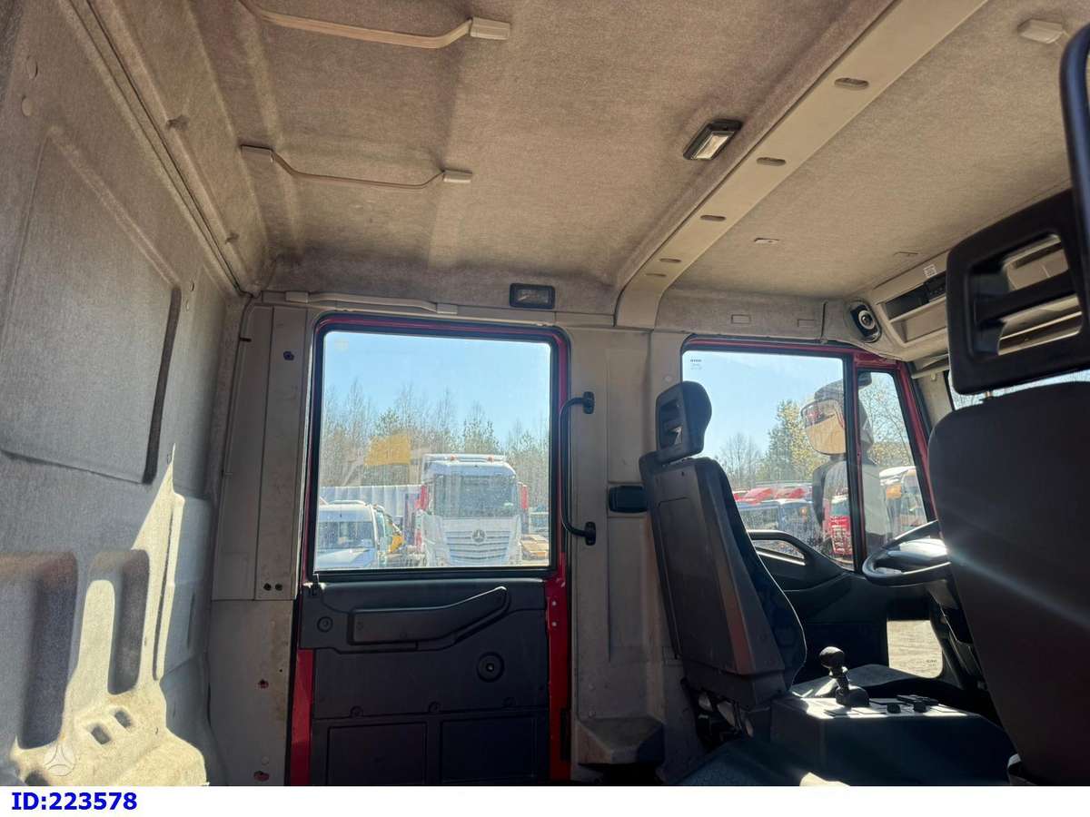 Iveco 120EL22 Tipper + Crane, самосвалы