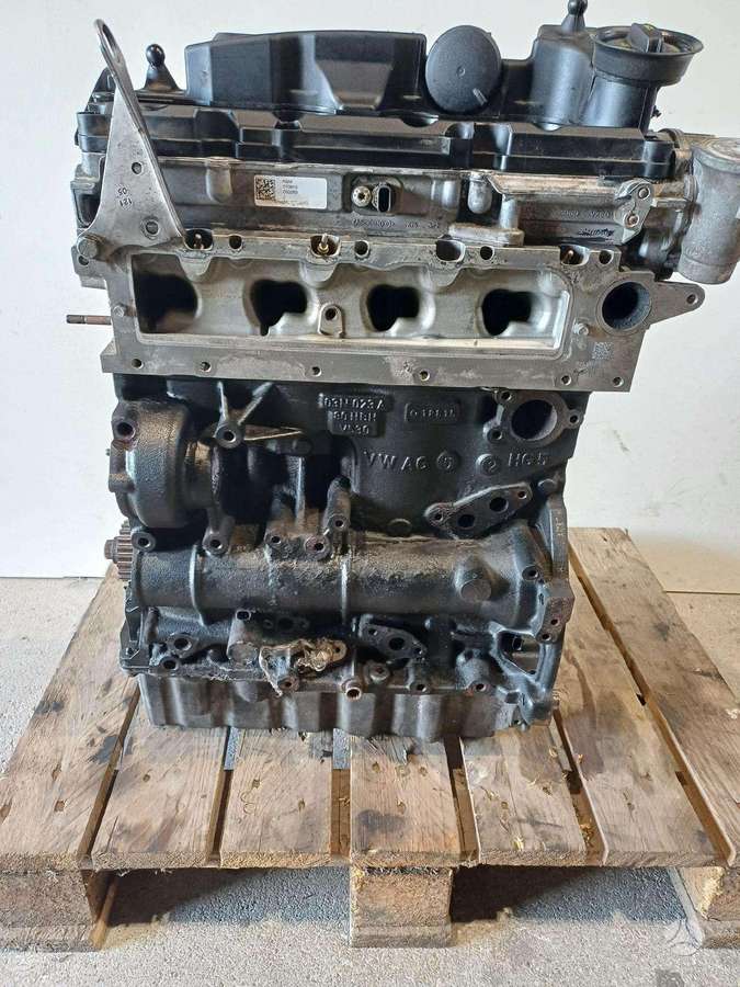 Volkswagen Golf, CUN, двигатель