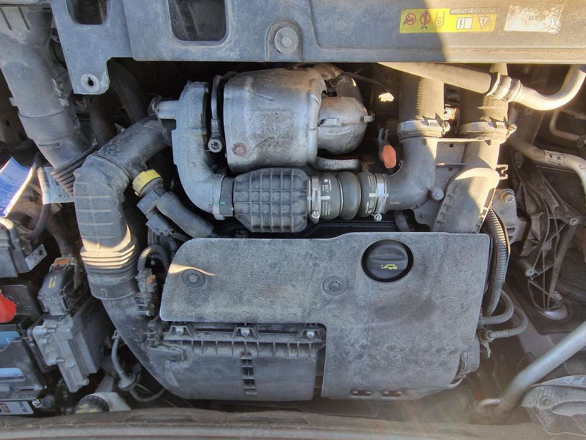 Peugeot 3008 for parts