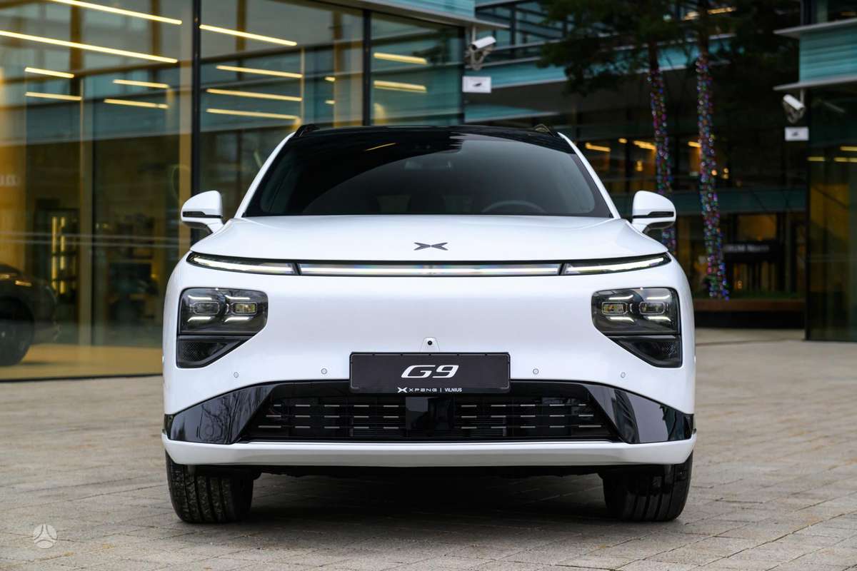 Xpeng G9 - 2