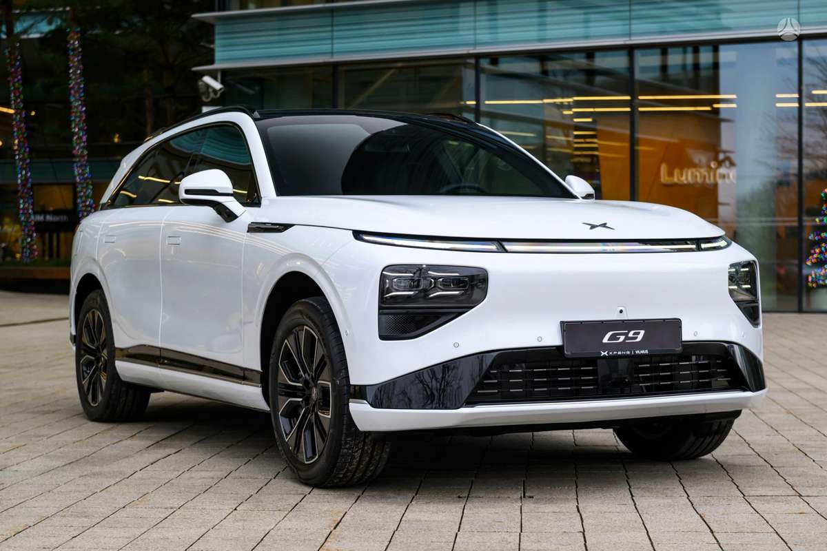 Xpeng G9 - 3