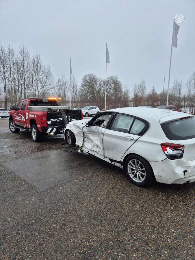BMW 1 serija