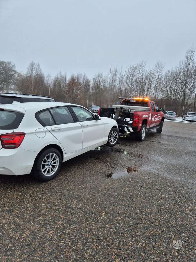 BMW 1 serija