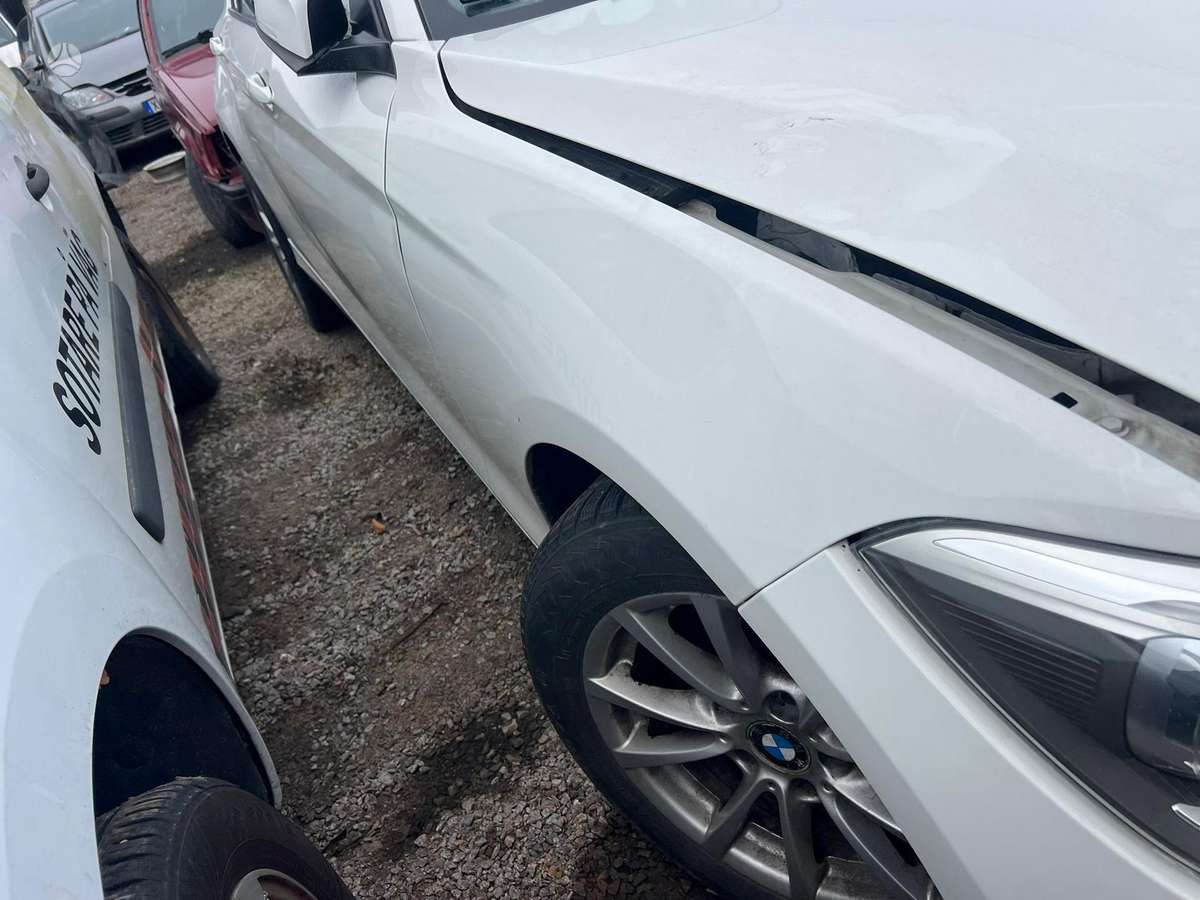 BMW 1 serija