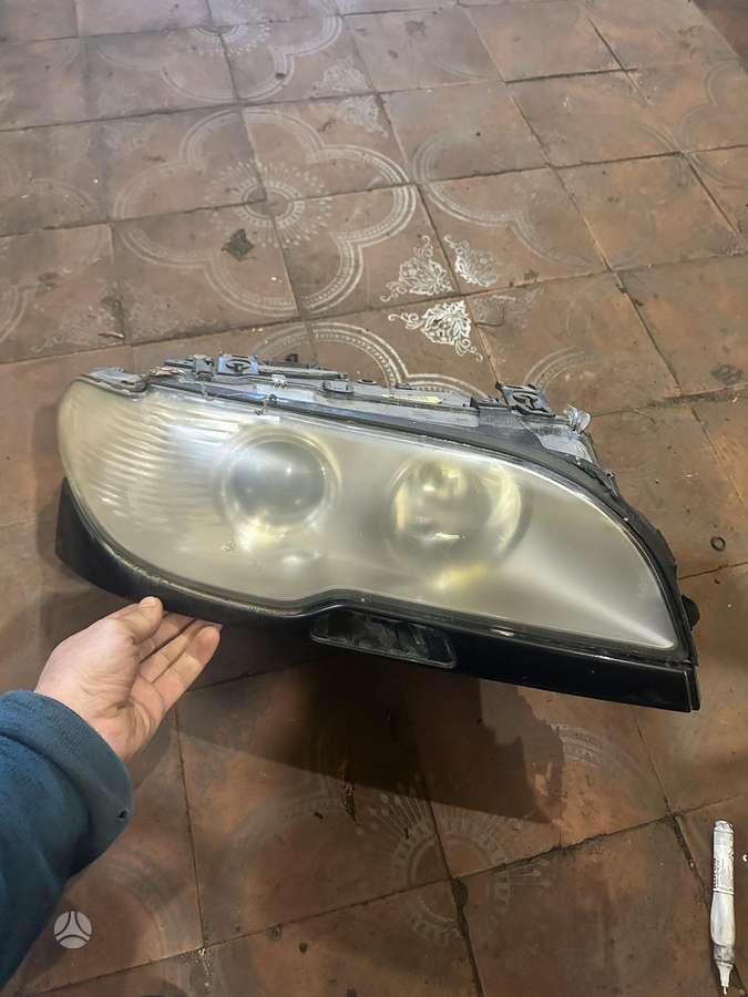 BMW 3 serija E46 zibintas kaina 50