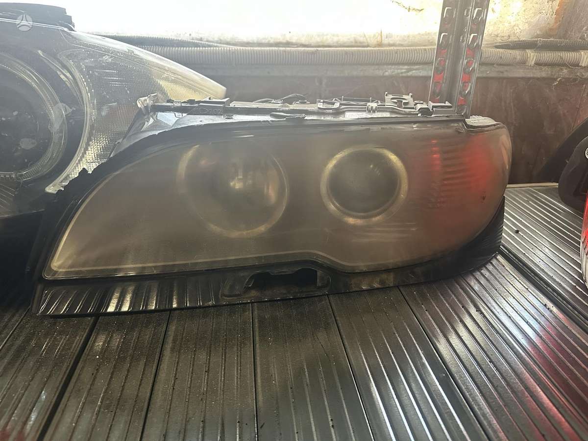 BMW 3 serija E46 zibintas kaina 50