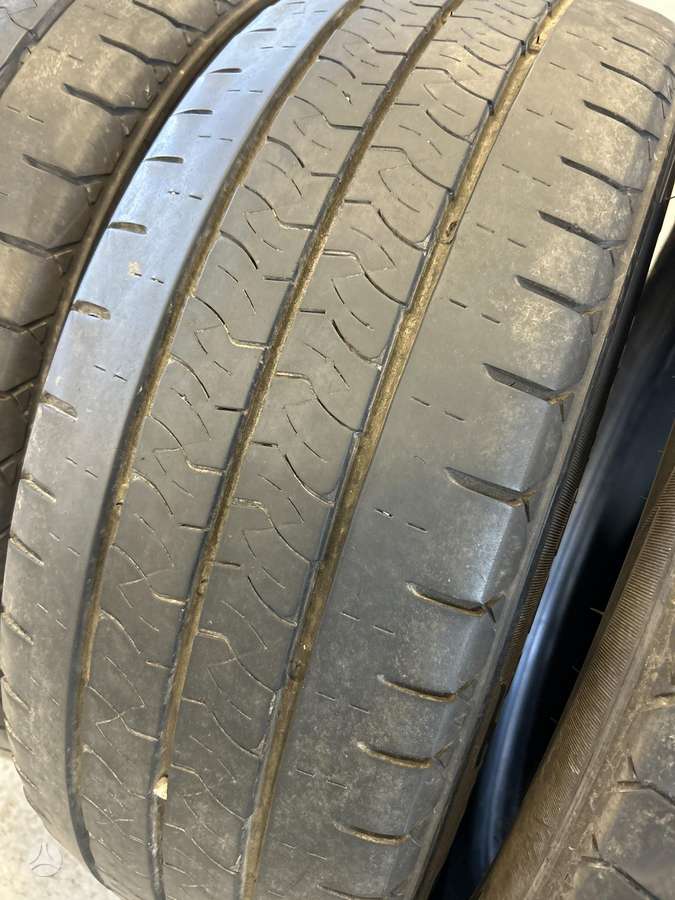 Kumho, vasarinės 215/60 R17