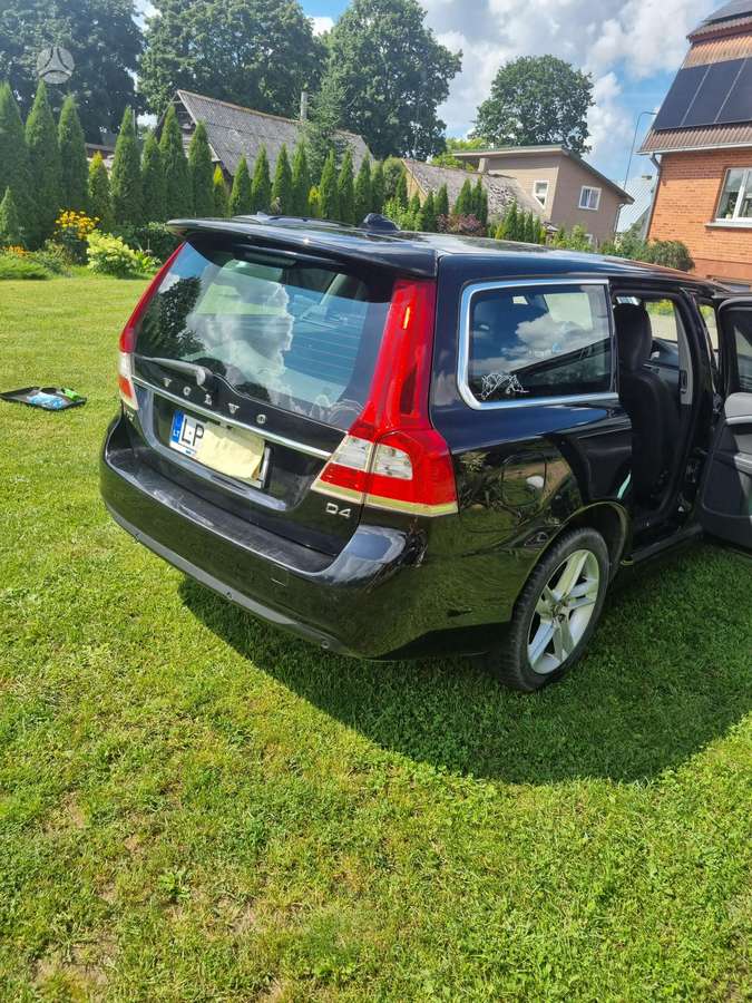 Volvo V70 - 3