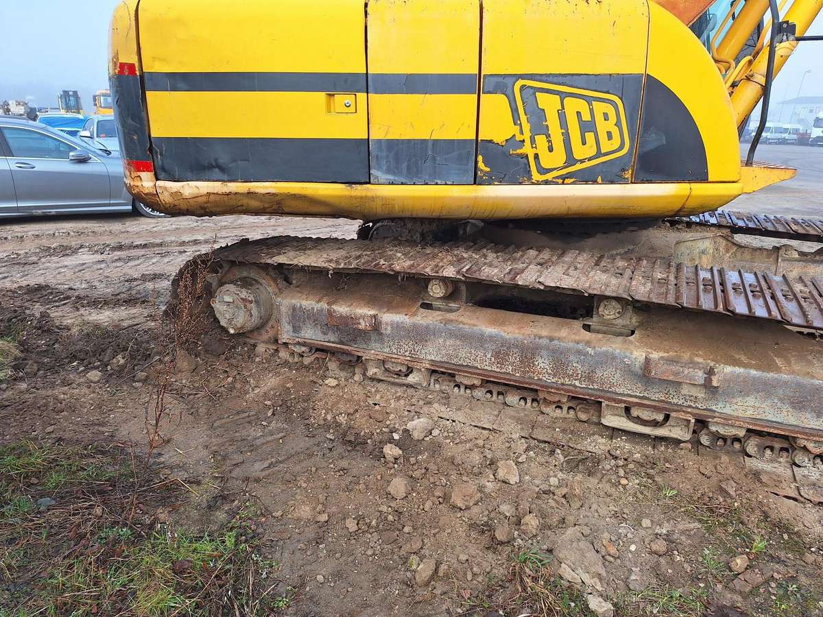 JSB JS220, экскаваторы